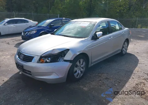2010 Honda Accord 2.4 Ex-L from USA, damaged, VIN 1HGCP2F83AA104187